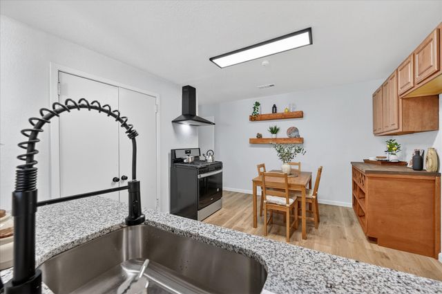 1830 San Antonio Street, Grand Prairie, TX 75051