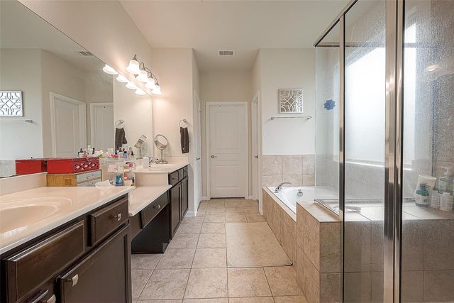 15627 Huddleston Drive, Cypress, TX 77429