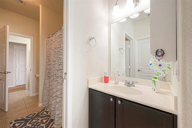 15627 Huddleston Drive, Cypress, TX 77429