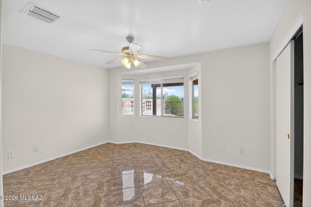 684 W Echo Mesa Drive, Green Valley, AZ 85614