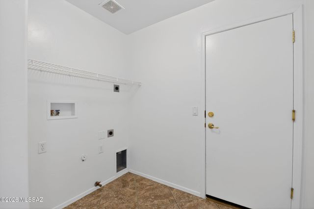 684 W Echo Mesa Drive, Green Valley, AZ 85614