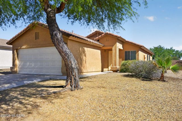 684 W Echo Mesa Drive, Green Valley, AZ 85614