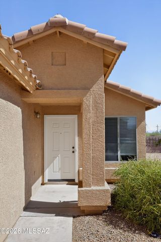 684 W Echo Mesa Drive, Green Valley, AZ 85614