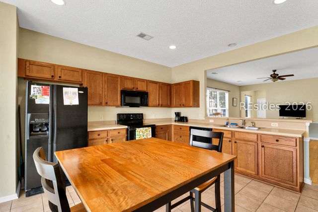 10 Pomegranate Ln, Bluffton, SC 29909