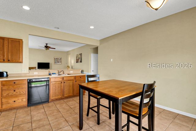 10 Pomegranate Ln, Bluffton, SC 29909