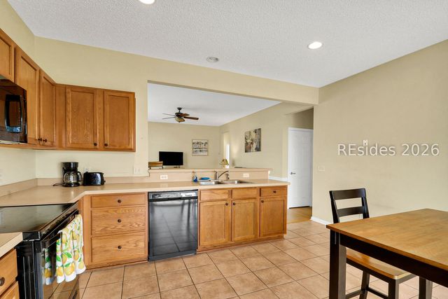 10 Pomegranate Ln, Bluffton, SC 29909