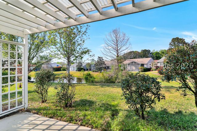 10 Pomegranate Ln, Bluffton, SC 29909