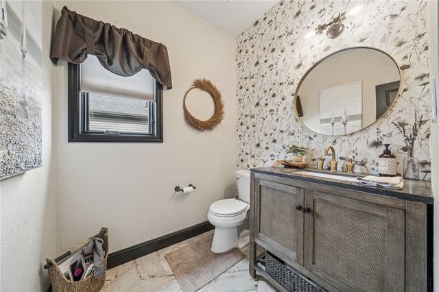 8320 Delaware Ave, North Huntingdon, PA 15642