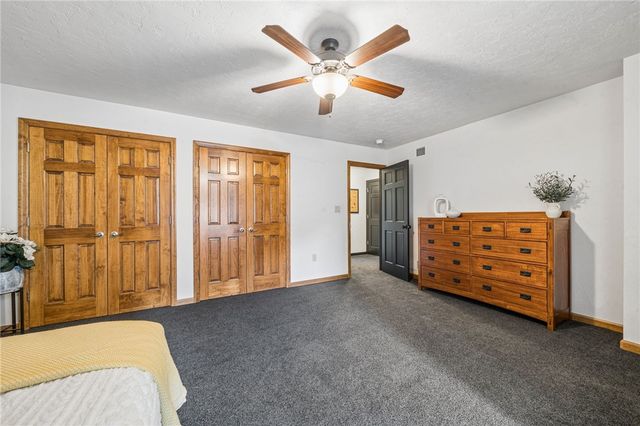 8320 Delaware Ave, North Huntingdon, PA 15642