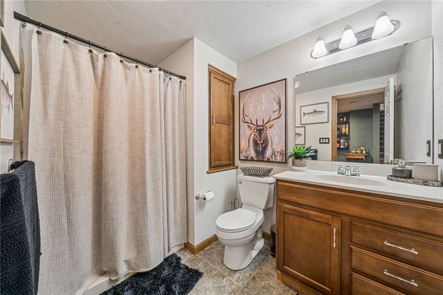 8320 Delaware Ave, North Huntingdon, PA 15642