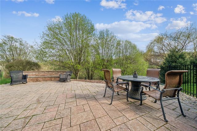 8320 Delaware Ave, North Huntingdon, PA 15642