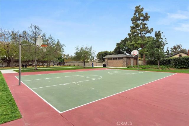 1782 Green Meadow, Tustin, CA 92780