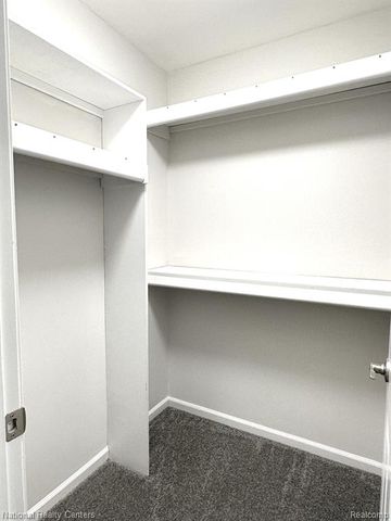 11003 Studebaker Avenue, Warren, MI 48089