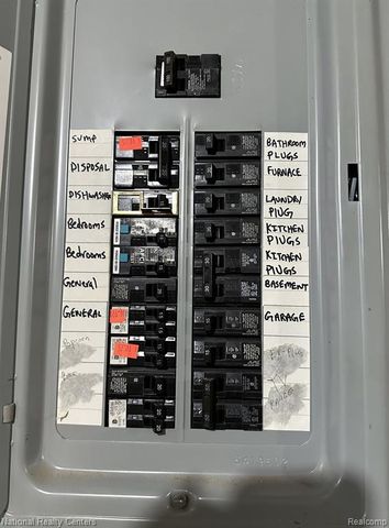 11003 Studebaker Avenue, Warren, MI 48089