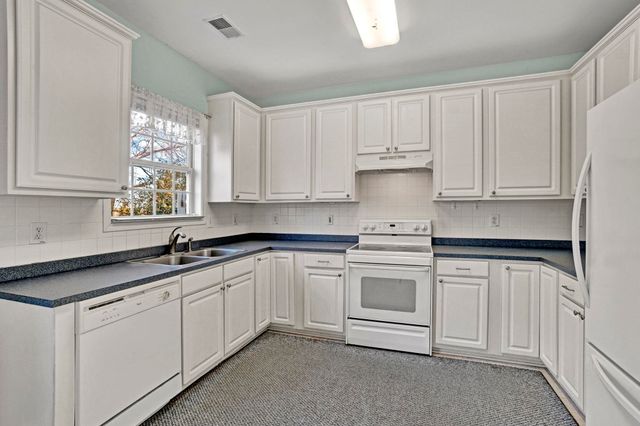 200 Sawyer Drive, Greenville, SC 29605