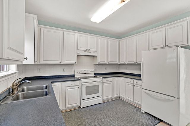 200 Sawyer Drive, Greenville, SC 29605