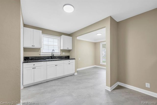 9583 Stahelin Avenue, Detroit, MI 48228