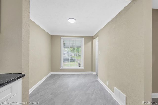 9583 Stahelin Avenue, Detroit, MI 48228