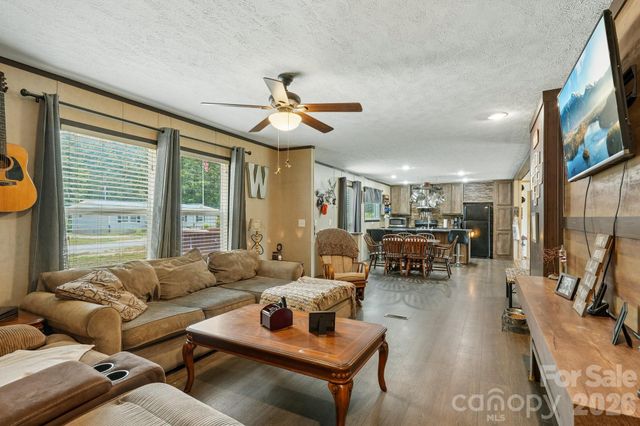 3443 Meldonna Drive, Maiden, NC 28650