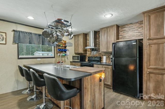 3443 Meldonna Drive, Maiden, NC 28650