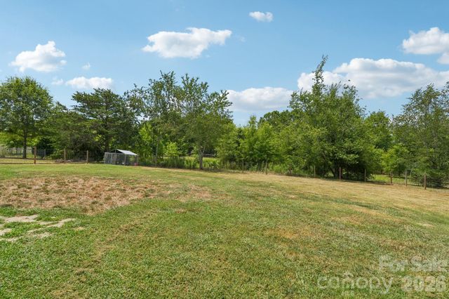 3443 Meldonna Drive, Maiden, NC 28650