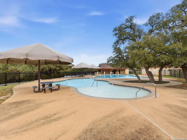 26134 Dakota Chief, San Antonio, TX 78261