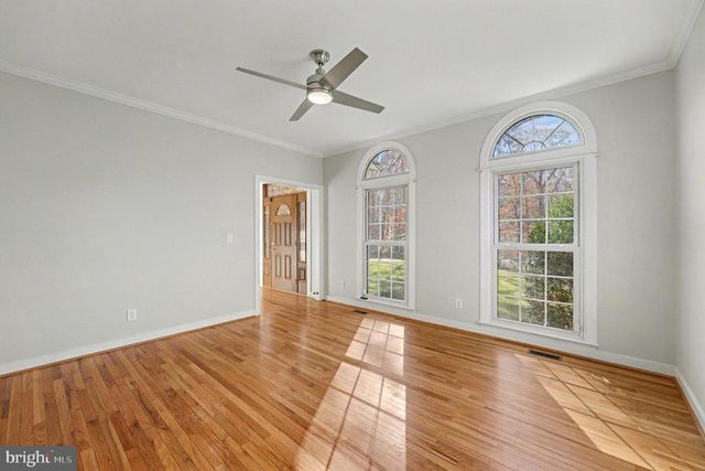 13721 PERIMETER DR, Fredericksburg, VA 22407