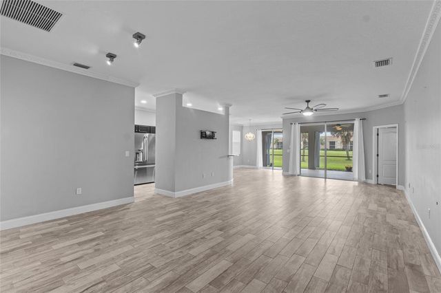 8640 STONE HARBOUR LOOP, Bradenton, FL 34212