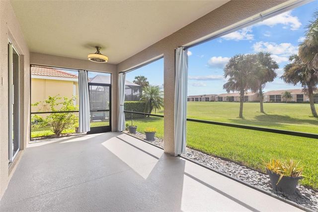 8640 STONE HARBOUR LOOP, Bradenton, FL 34212