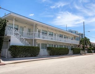 620 76th Street 10, Miami Beach, FL 33141