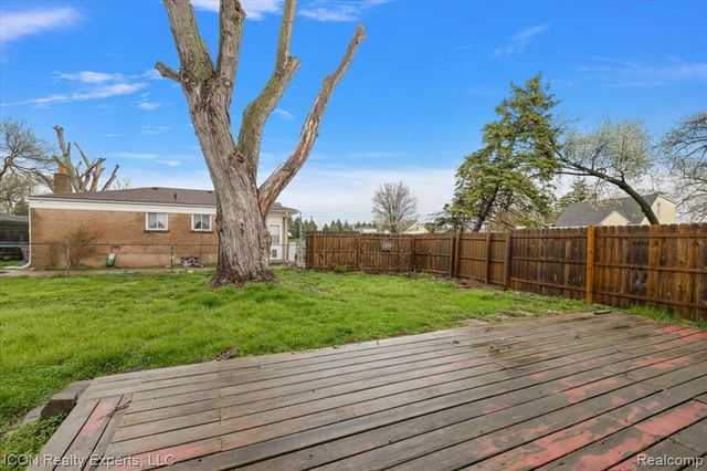 27321 Baldwin Avenue, Warren, MI 48092
