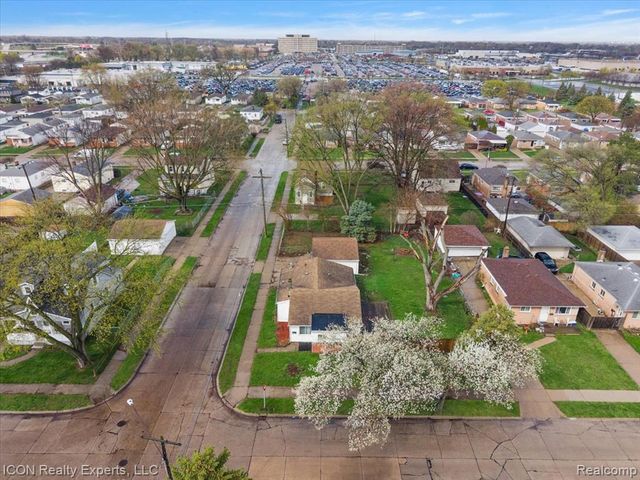 27321 Baldwin Avenue, Warren, MI 48092