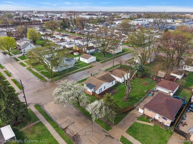 27321 Baldwin Avenue, Warren, MI 48092