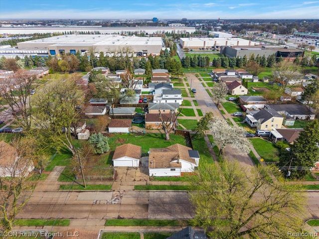 27321 Baldwin Avenue, Warren, MI 48092
