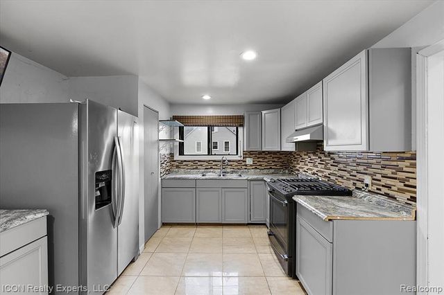 27321 Baldwin Avenue, Warren, MI 48092