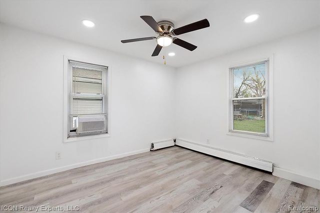 27321 Baldwin Avenue, Warren, MI 48092