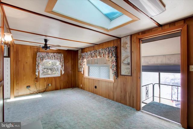 94 PENNYPACKER RD, Mohnton, PA 19540