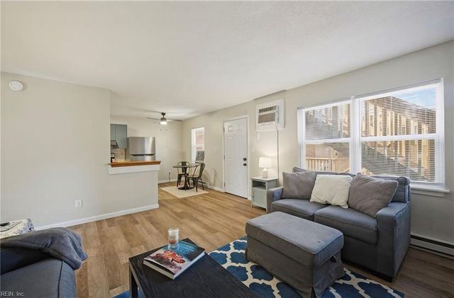 9532 5th Bay St Apt A, Norfolk, VA 23518