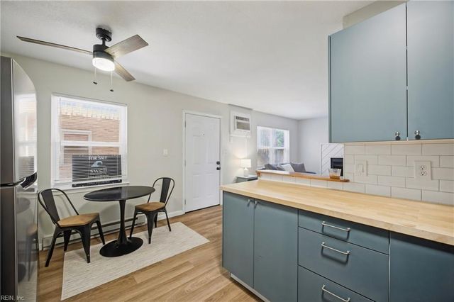 9532 5th Bay St Apt A, Norfolk, VA 23518