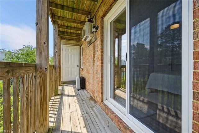 9532 5th Bay St Apt A, Norfolk, VA 23518