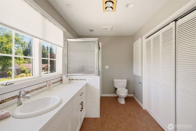 1527 E Woodcliff Rd, Spokane, WA 99203