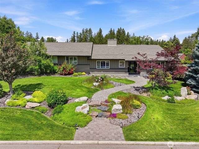 1527 E Woodcliff Rd, Spokane, WA 99203
