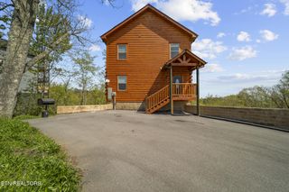 1106 N Trail Drive, Sevierville, TN 37862