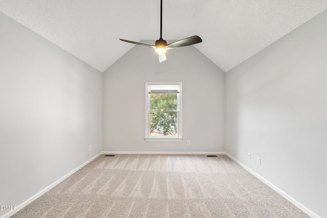 828 Alderleaf Drive, Fuquay Varina, NC 27526