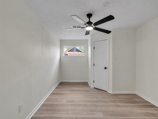 215 Sparkling Water Drive, Huffman, TX 77336