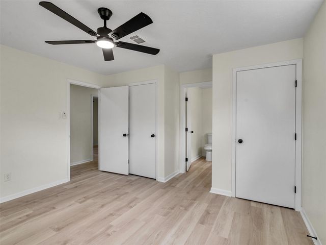 215 Sparkling Water Drive, Huffman, TX 77336