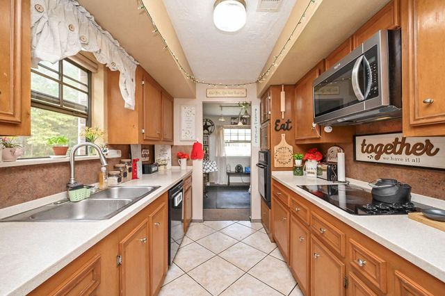 23111 Baneberry Road, Magnolia, TX 77355