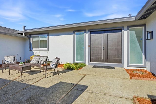 2712 Hallmark Drive, Belmont, CA 94002