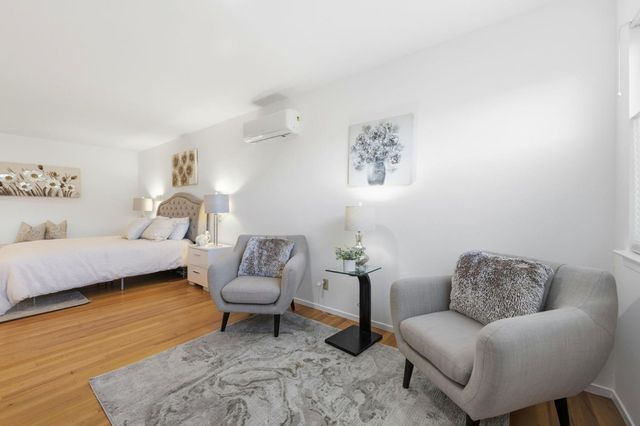 2712 Hallmark Drive, Belmont, CA 94002