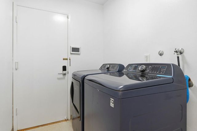 2712 Hallmark Drive, Belmont, CA 94002